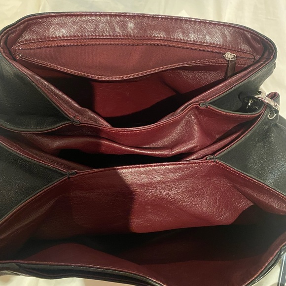 Chanel Lambskin Quilted Bijoux Accordion Flap Crossbody Double Strap Shoulder. - Picture 13 of 16